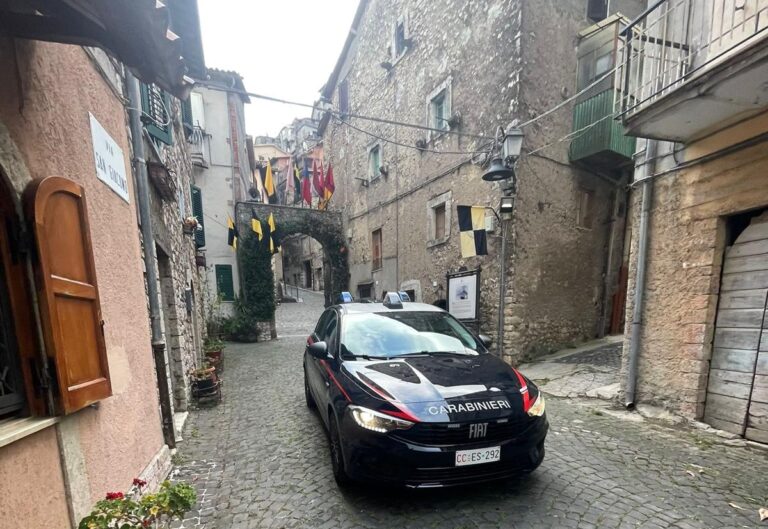 Carabinieri Carpineto Romano