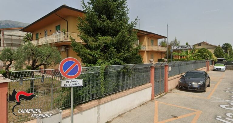 Stazione Carabinieri aquino