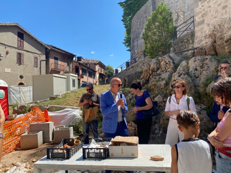 Da cantiere a culla della storia: Piazza Rosa racconta l’anima antica di Alatri