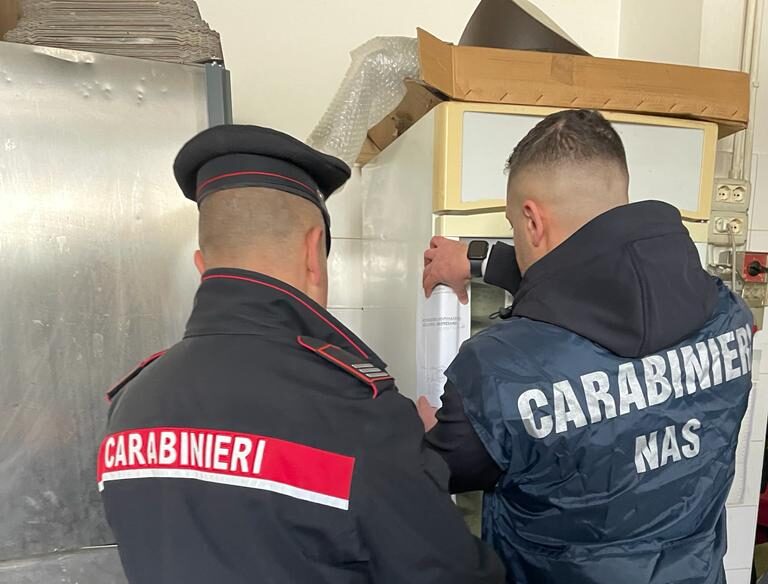 Anagni – Gravi carenze igienico-sanitarie: chiuso un locale della movida