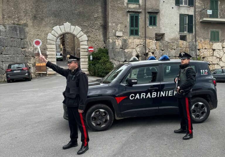 alatri ladro furti