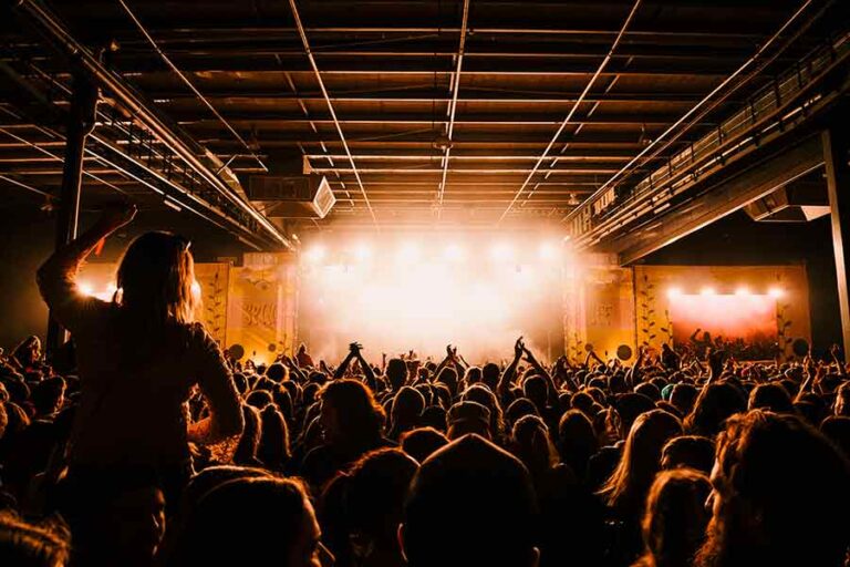 Festival e live show Autunno 2025: guida pratica per chi viaggia per musica