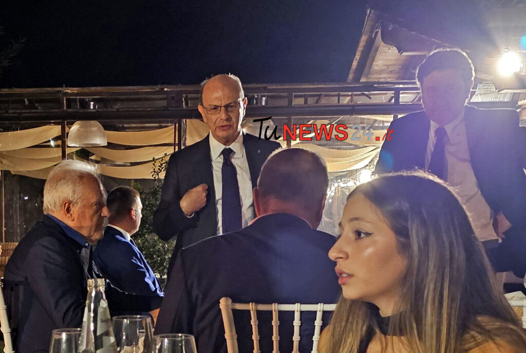 Da sinistra: Marzi, Mastrangeli, De Angelis (di spalle) e Vicano alla cena di Sellari