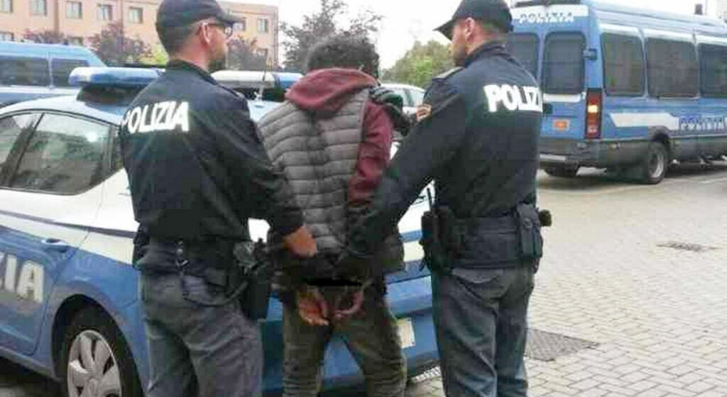 polizia arresto straniero
