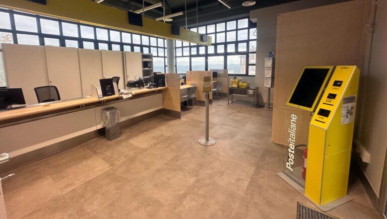 Arce, ufficio postale Polis