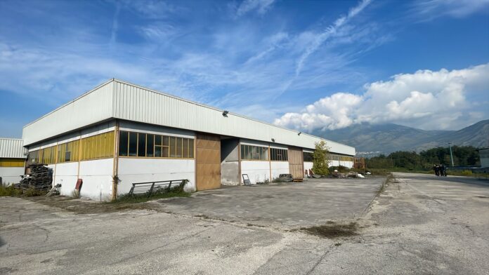 capannoni rifiuti speciali villa santa lucia