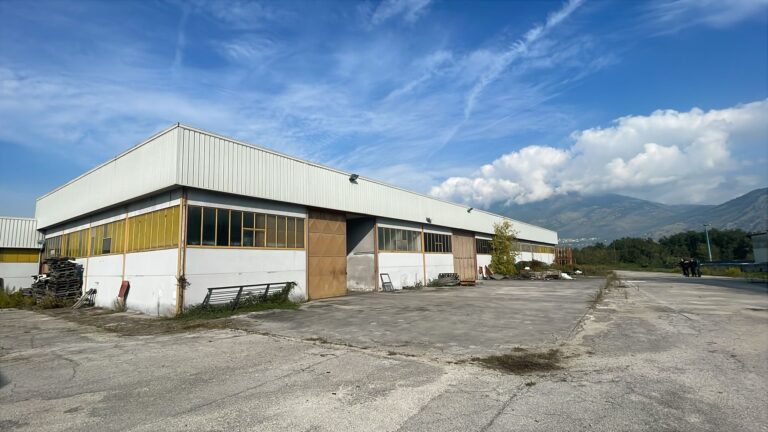 capannoni rifiuti speciali villa santa lucia