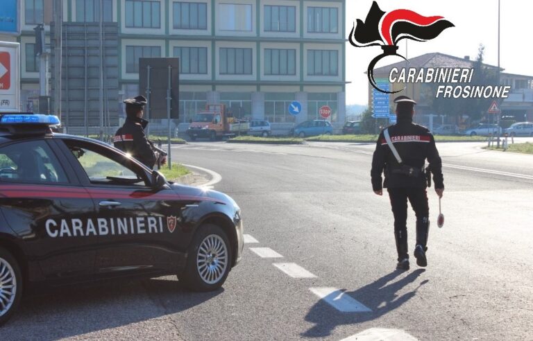 pontecorvo carabinieri figlioviolento