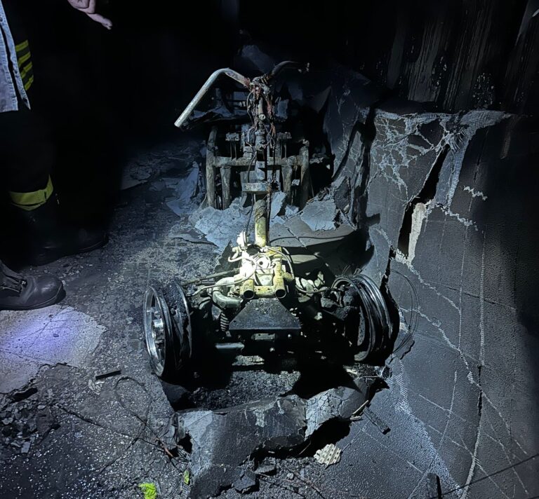 Ferentino. Auto per disabili va a fuoco, momenti di panico in una palazzina