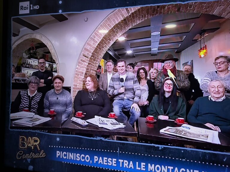 Picinisco in diretta su Rai 1: “Bar Centrale” celebra le radici del borgo