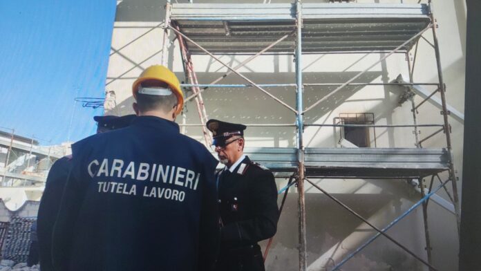 cantiere edile irregolare