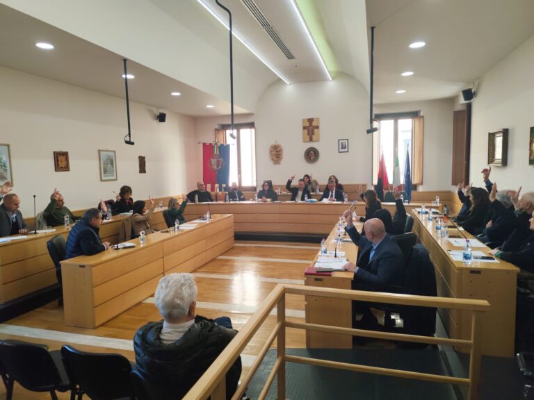 Ceccano, Consiglio comunale approva all’unanimità Patti di collaborazione e tutela del Made in Italy