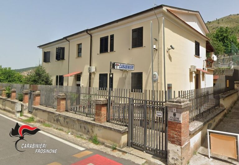 carabinieri roccasecca caserma treno