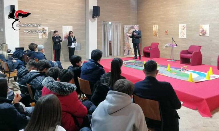 Sora, Carabinieri a scuola per la legalità: studenti protagonisti all’Istituto Baronio