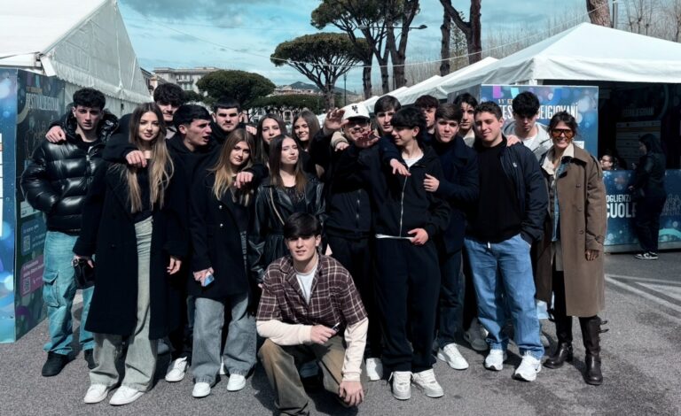 Frosinone – Festival dei Giovani, l’IIS ‘Luigi Angeloni’ protagonista nella kermesse nazionale, tra orientamento e sbocchi professionali