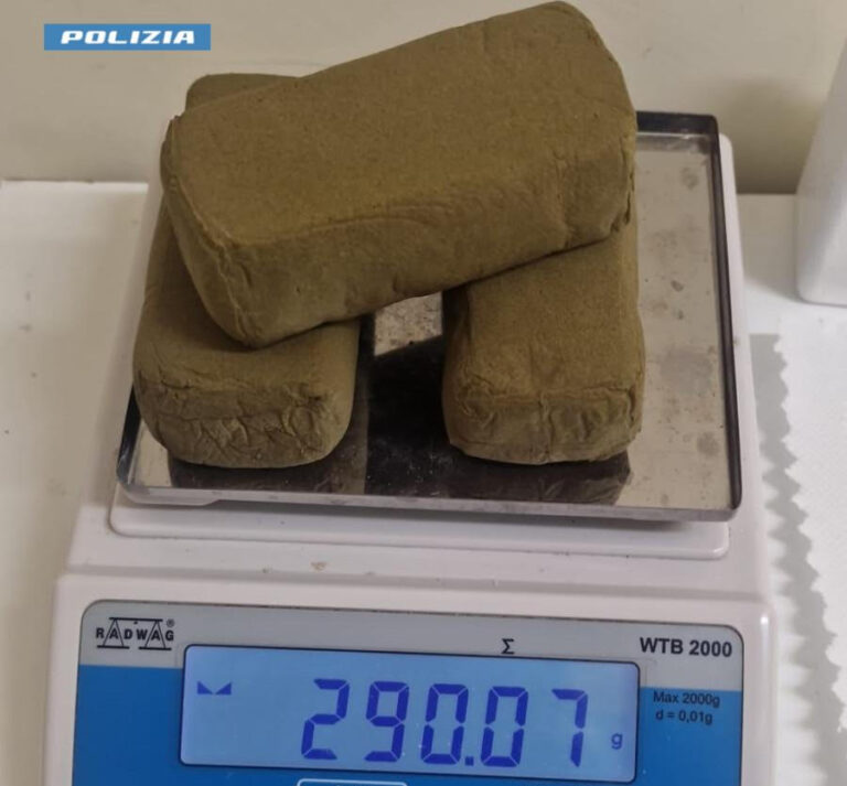 cassino polizia droga arresti