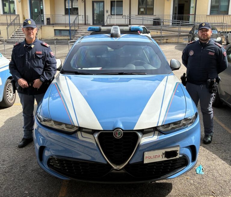 soccorso ragazza Cassino polizia suicidio