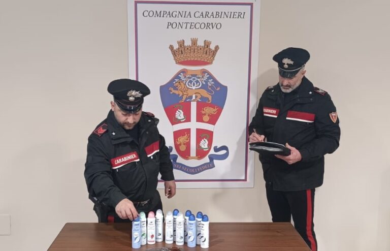 pontecorvo ladri carabinieri deodoranti