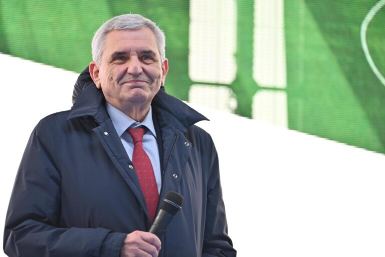 Frosinone Calcio, Stirpe: “Percorso oltre le aspettative. Vediamo cosa saremo capaci di raccogliere”