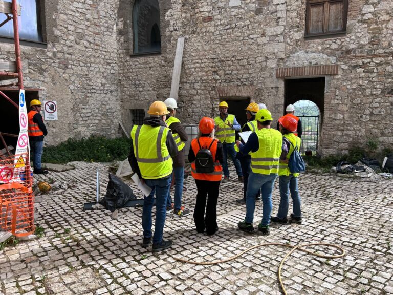 Ceccano, sopralluogo al Castello dei Conti in vista del riaffidamento degli incarichi revocati