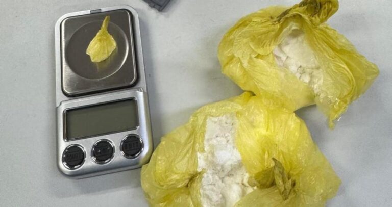 Sora, arrestato pusher in un B&B: sequestrata cocaina