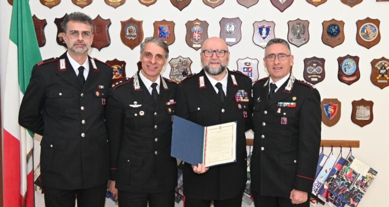 Supino – Il Brigadiere Capo Roberto Martini va in pensione dopo 37 anni di servizio tra missioni nazionali e internazionali