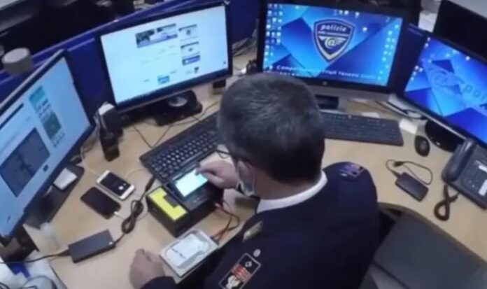 truffa frode informatica polizia