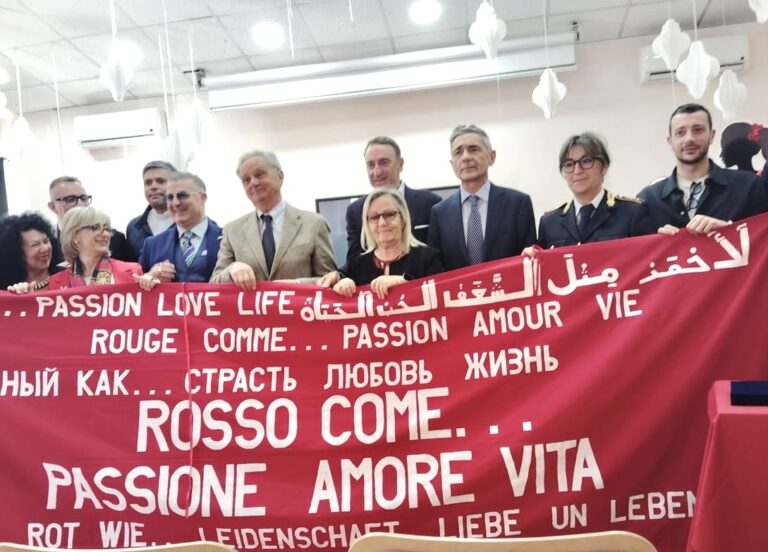 Ferentino, emozioni e partecipazione alla cerimonia del progetto “Diamo un gesto d’Amore”