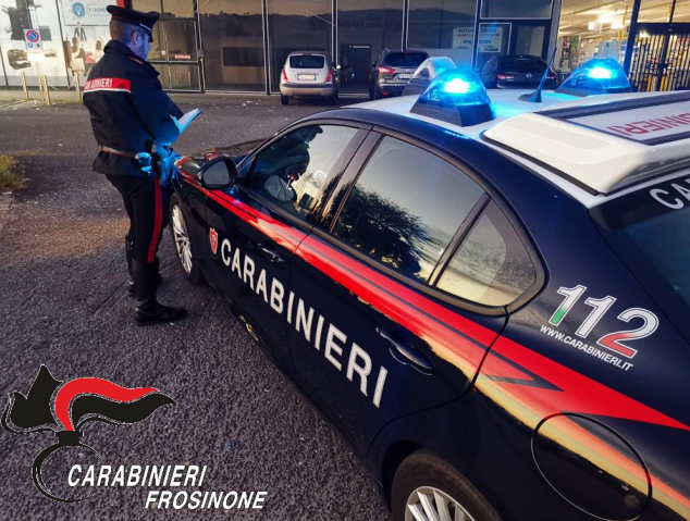 esperia abusi sessuali carabinieri