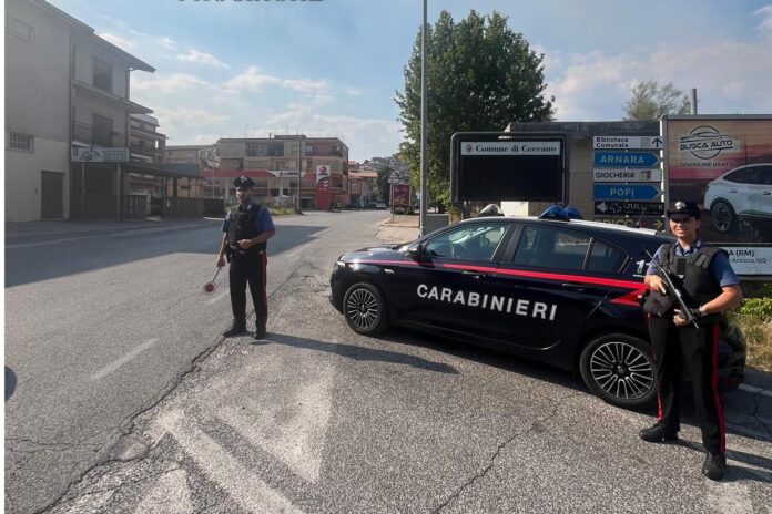 ceccano carabinieri rapina violenza sessuale