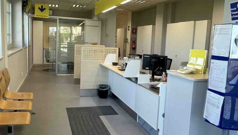 Poste Italiane, uffici postali “Polis”