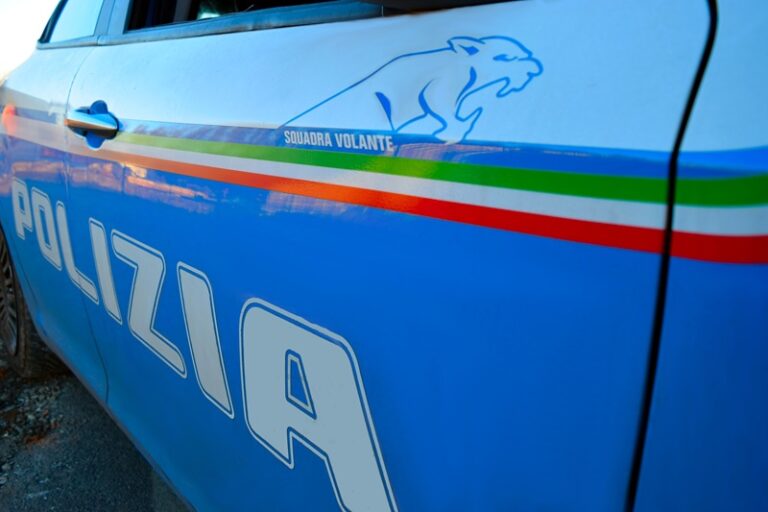 polizia volante questura frosinone