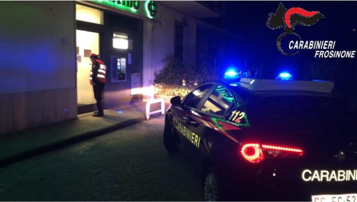 anagni colleferro carabinieri notte rapina
