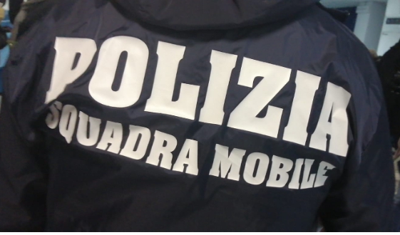 Cocaina nascosta in un finto scarico nel ripostiglio: arrestata coppia nel Cassinate
