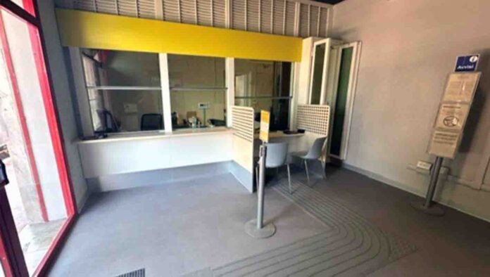 Poste Italiane-ufficio Polis