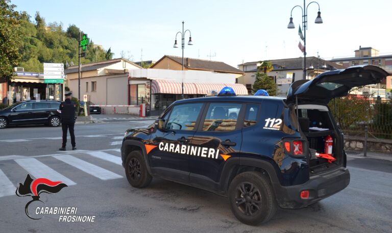 Frosinone, viola i domiciliari: 55enne finisce in carcere dopo il ritrovamento di un cellulare rubato