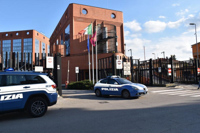 polizia volanti questura frosinone