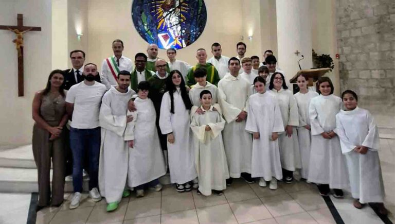 Ceccano, al Sacro Cuore il saluto a don Italo e don Simone