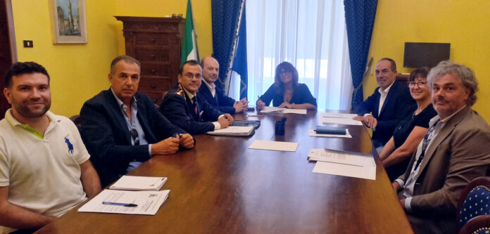 vertice prefettura comune frosinone sindaco mastrangeli cotral scuole